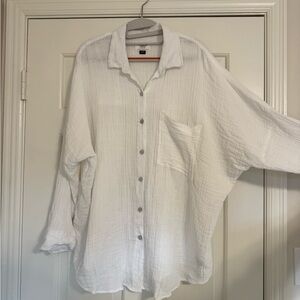 Aerie/American Eagle White Button-Up Coverup